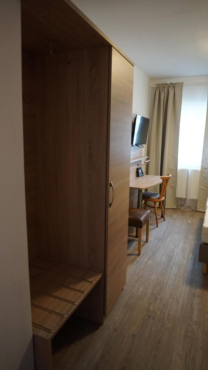 Pension Turm Schonwald  ภายนอก รูปภาพ